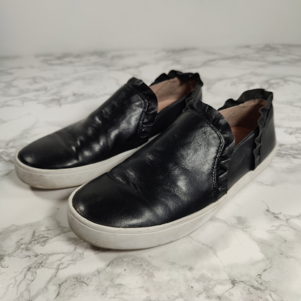 Kate Spade Lilly Black Leather Slip Ons Size 7.5